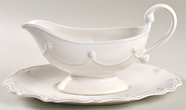 Berry & Thread Sauce Boat and Stand