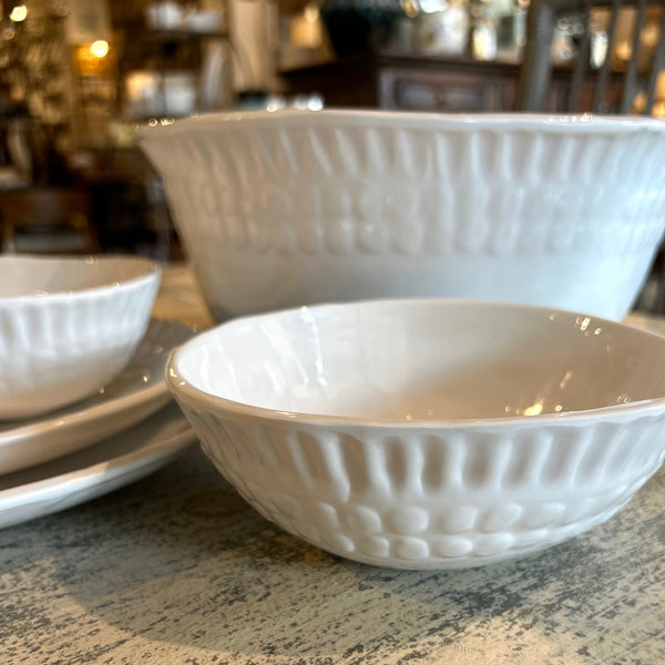 Melamine Dottie Large Serving Bowl