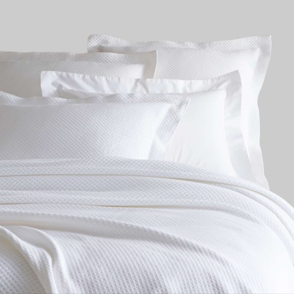 Petite Trellis Matelasse Coverlet